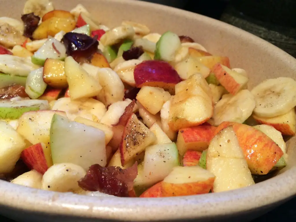 Vegetable and Fruit Salad 