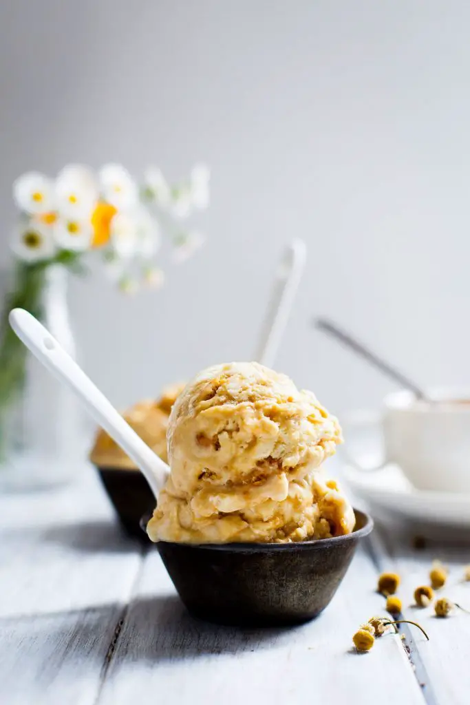 Honey Chamomile Ice Cream