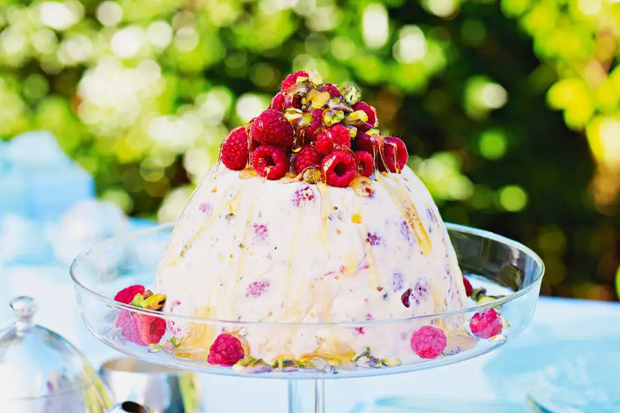 Raspberry-Pistachio Ice-Cream Pudding