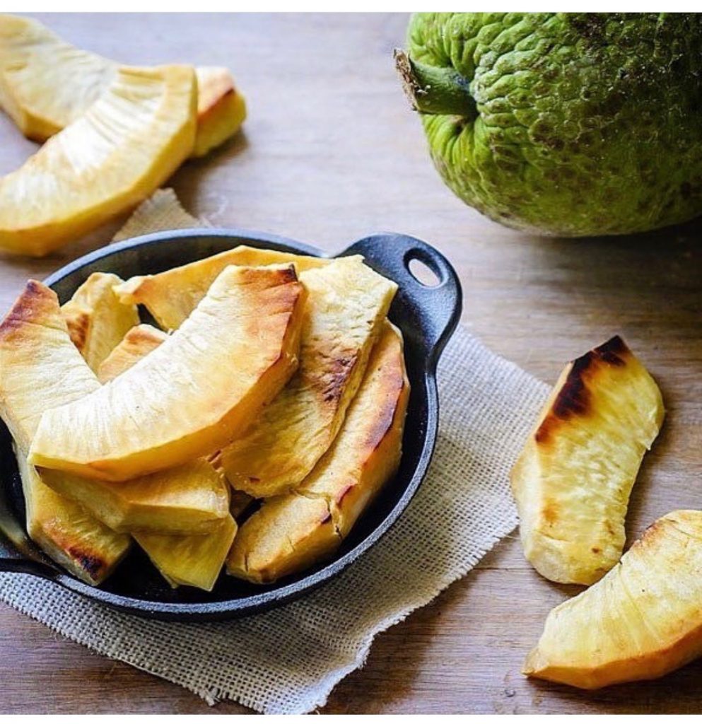 Breadfruit chips