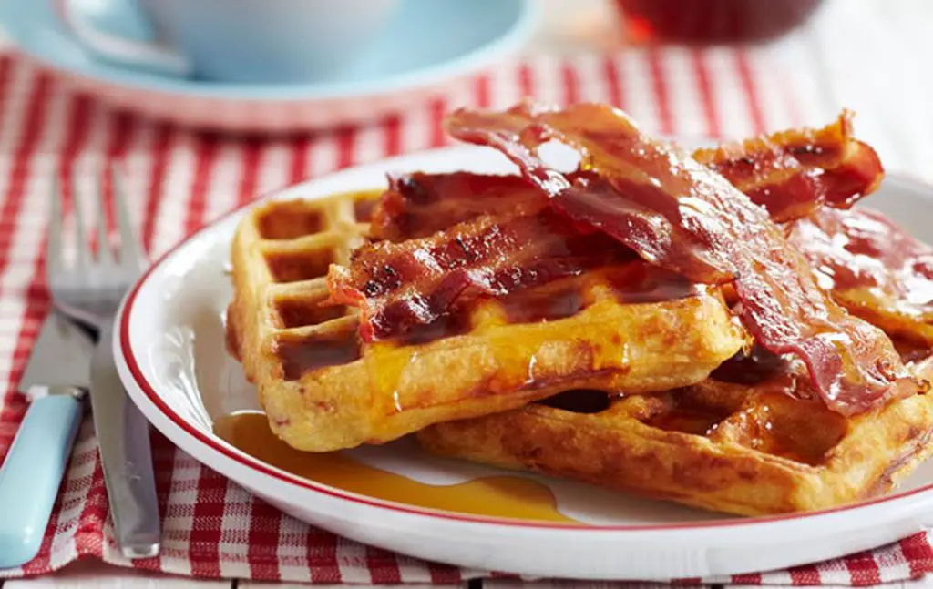 Bacon Waffle with Syrup