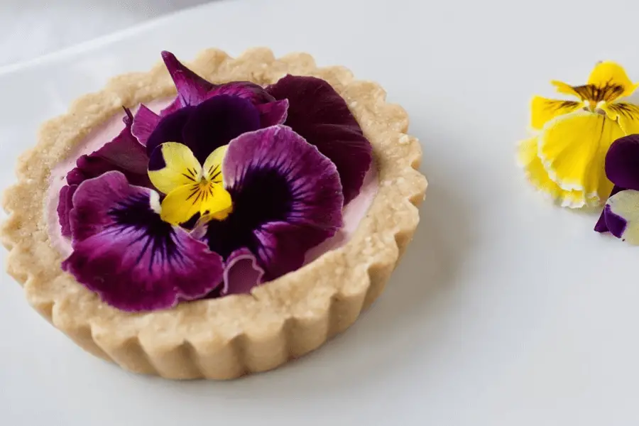  Strawberry And Pansy Tart